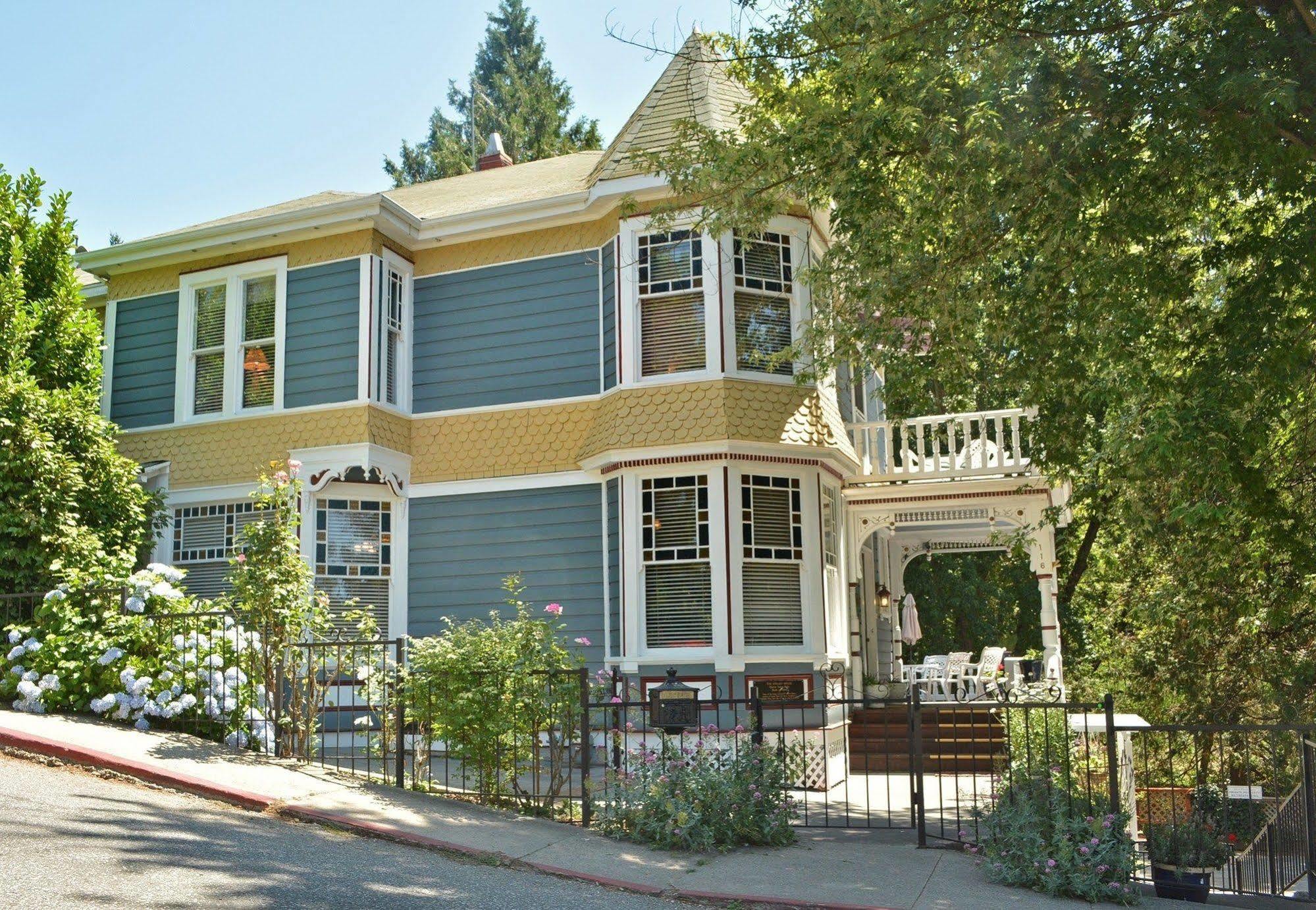 Deer Creek Inn Nevada City Exteriör bild